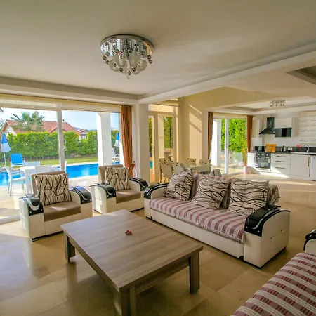 Hisarpark A Villa, Oezel Havuzlu, Fethiye * أولدينيس
