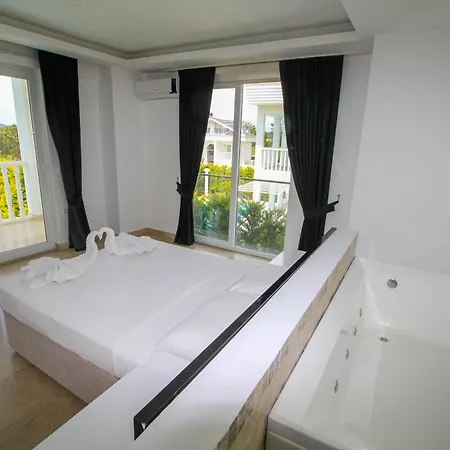 فيلة Hisarpark A Villa, Oezel Havuzlu, Fethiye