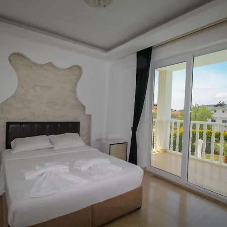 Hisarpark A Villa, Oezel Havuzlu, Fethiye 别墅 *